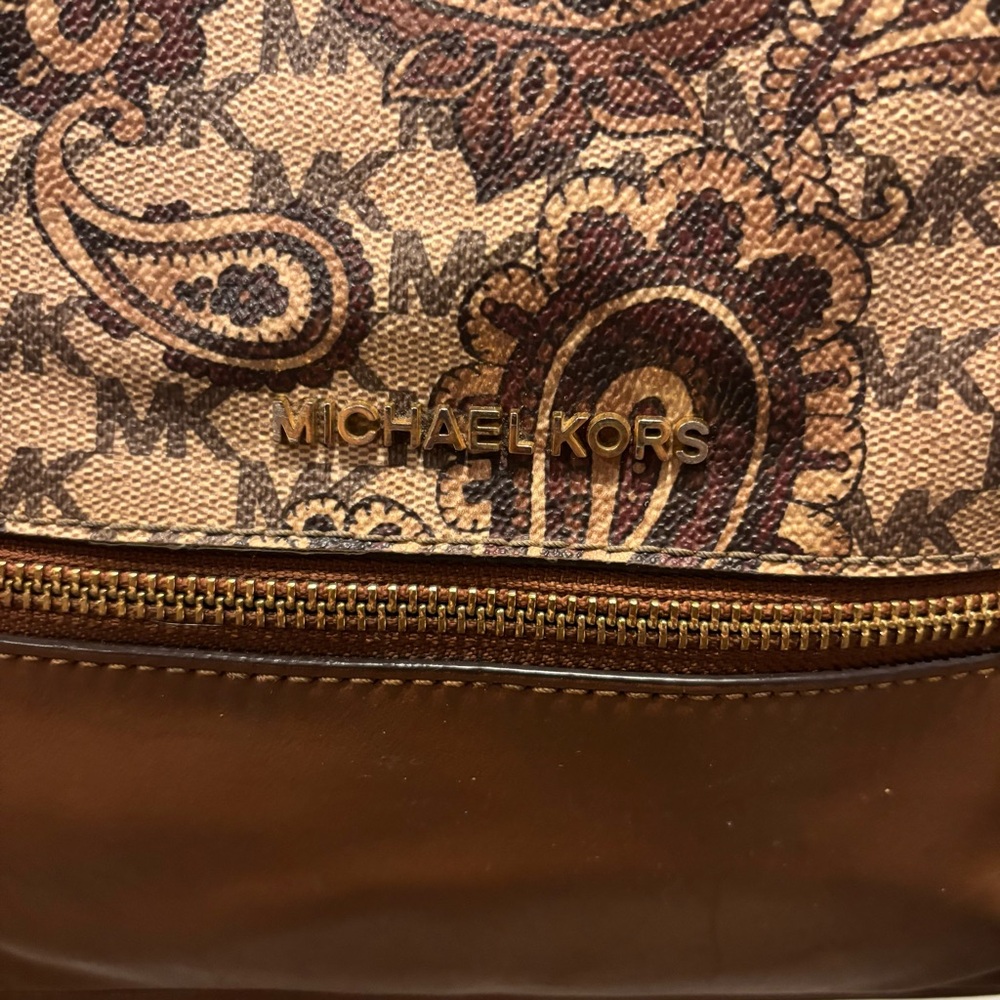 Michael Kors paisley printed canvas and leather backpack - Picture 5 of 14